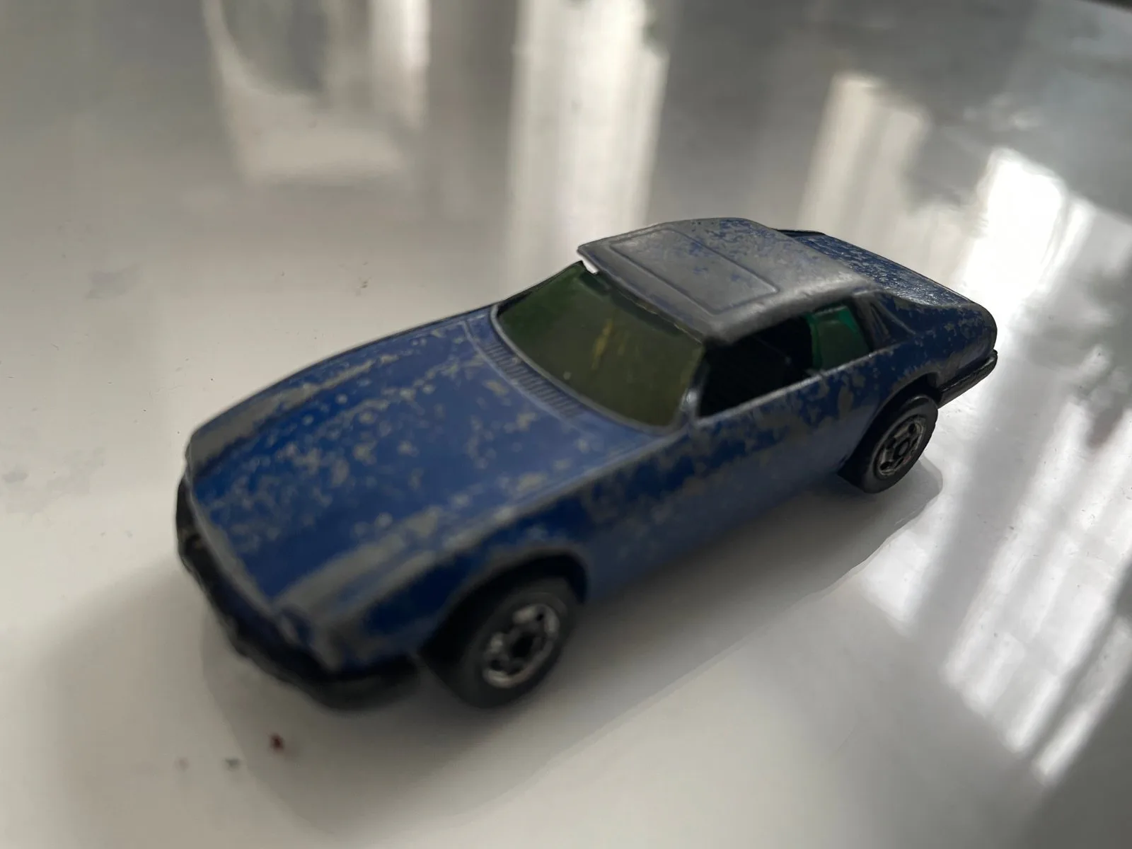 Véhicules miniatures Jaguar XJS — My KoleK